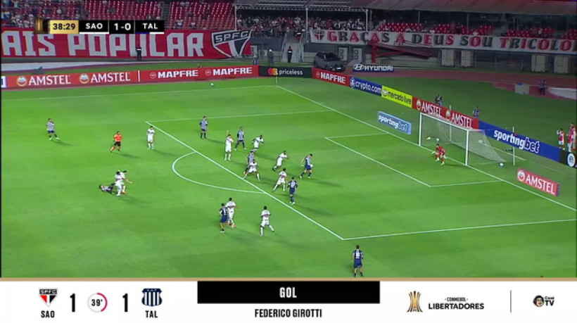 Defesa do São Paulo erra linha de impedimento e Talleres-ARG empata no Morumbis