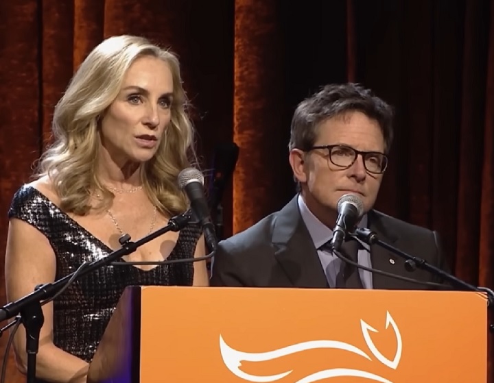 Por intermédio da fundação, J. Fox já arrecadou milhões de dólares e impulsionou avanços significativos na área.