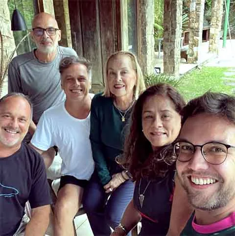 Na época em que interpretava seu papel mais importante, em 1994, Guilherme Fontes tinha acabado de se mudar para sua atual residência. Ela é cercada pela Mata Atlântica, que faz com que ele receba visitantes inusitados: cobras, macacos e insetos. 
