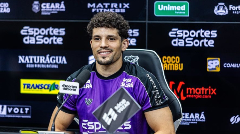 Rafael Ramos, lateral-direito do Ceará, concedeu entrevista coletiva nesta quarta-feira, 28