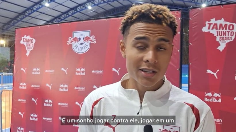 Nusa feliz por jogar no Brasil e conseguir a camisa do Neymar