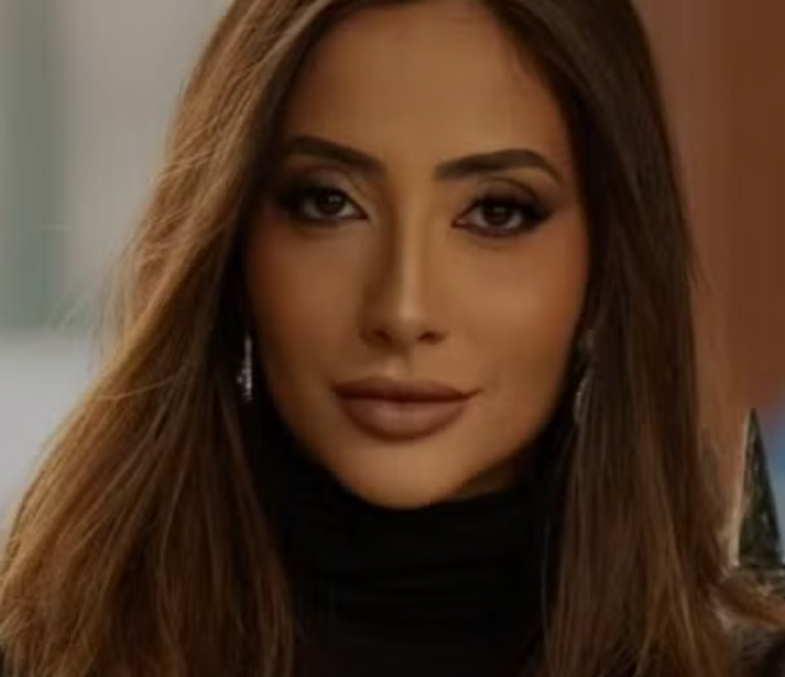 Maria Amélia, de 27 anos, é formada em Direito e atua no setor imobiliário.  Ela já participou de 15 competições e considera os concursos de beleza uma plataforma para expressão cívica. 