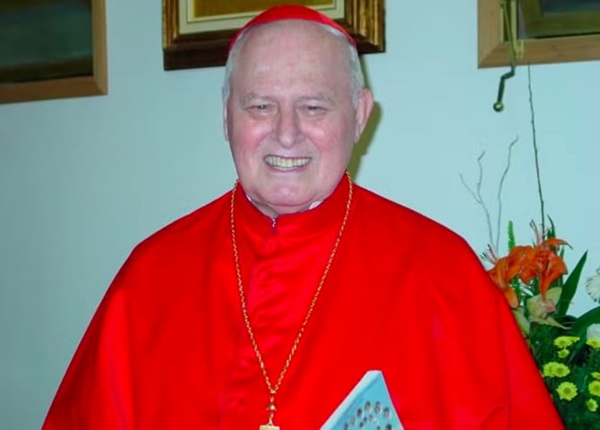 Em 1978, durante o conclave após a morte repentina do papa João Paulo I, o cardeal brasileiro dom Aloísio Lorscheider, arcebispo de Fortaleza, chegou muito perto de assumir o posto.