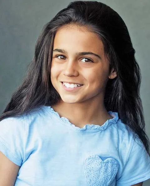 A escolha dos atores mirins, feita entre mais de três mil crianças que participaram dos testes, foi destacada pela showrunner Francesca Gardiner e pelo diretor Mark Mylod como fruto de uma seleção criteriosa.