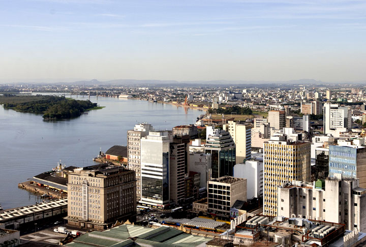 Rio Grande do Sul: 16,7 anos. População do estado:  11,2 milhões de habitantes