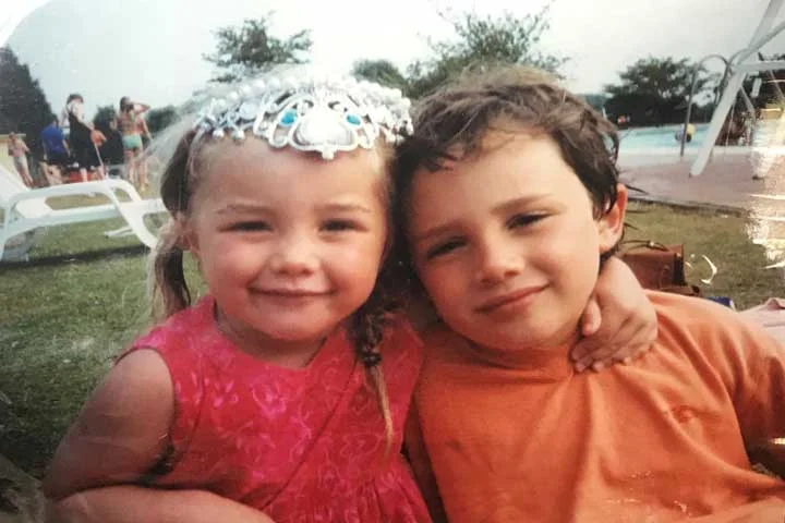 Nascida em 3 de janeiro de 1996, na cidade de Oxford, na Inglaterra, Florence Rose Pugh viveu parte de sua infância na Espanha. 

