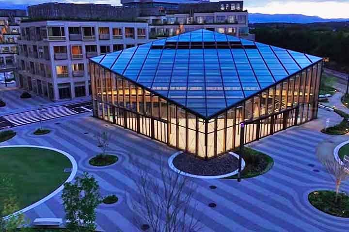 Nesta fase, cerca de 100 pessoas, majoritariamente funcionários da Toyota e seus familiares, se mudarão para a cidade.