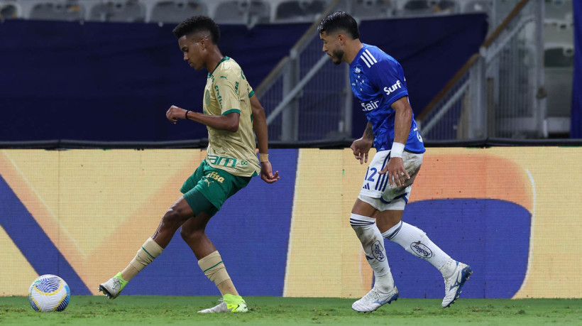Cruzeiro e Palmeiras se enfrentam hoje, 1°, pelo Brasileirão. 