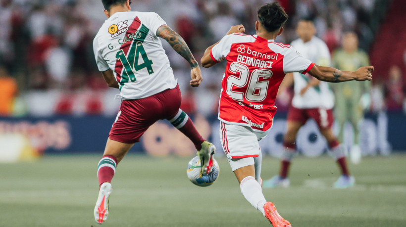 Internacional e Fluminense vão se enfrentar hoje, 1°, pelo Brasileirão. 