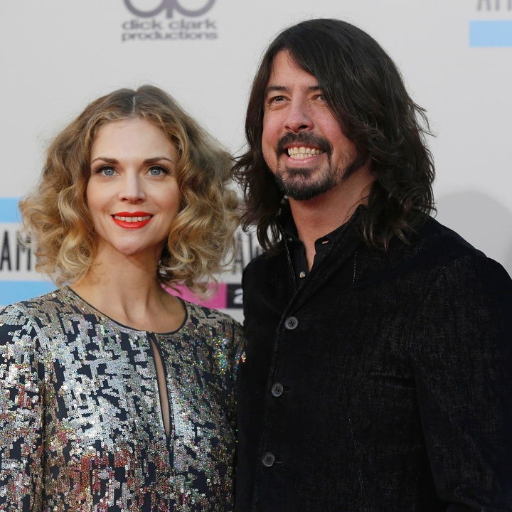 Em 2024, Grohl viveu uma crise em sua vida pessoal. Em setembro, ele surpreendeu os fãs ao publicar carta aberta para revelar o nascimento de mais uma filha. No texto, o cantor confessou que o bebê era fruto de uma relação extraconjugal e fez um pedido de desculpas à sua família, em especial à esposa Jordyn Blum, com quem é casado desde 2003 e tem outras três filhas.

