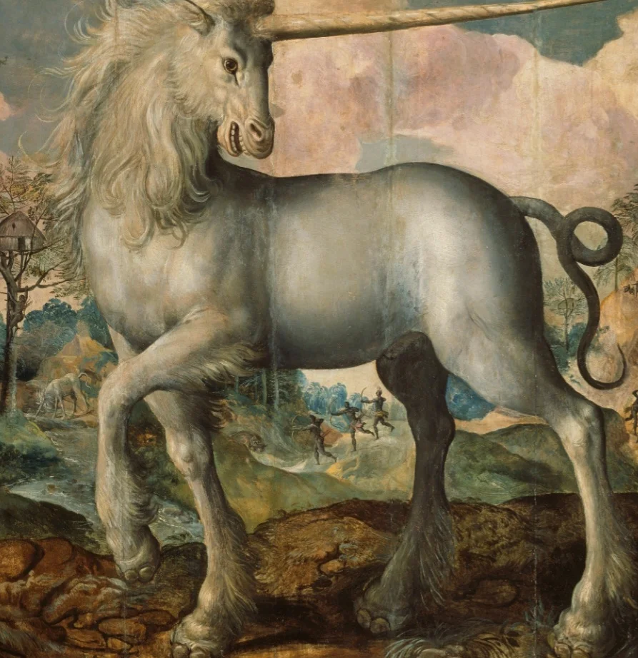 Veja agora curiosidades sobre o unicórnio clássico, que mexe com a imaginação popular. Ele é uma criatura mítica geralmente descrita como um cavalo ou um animal semelhante, com um único chifre espiralado na testa.