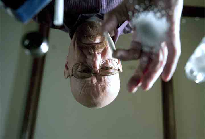 Cranston conquistou seis indicações ao Emmy de Melhor Ator em Série Dramática e venceu três vezes.