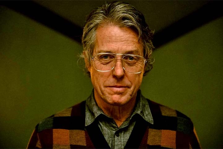 Famoso por seus papéis em comédias românticas, como “Quatro Casamentos e um Funeral” (1994) e “Um Lugar Chamado Notting Hill” (1999), Hugh Grant recebeu fartos elogios por seu desempenho em “Herege”, demonstrando versatilidade em um gênero totalmente distinto na pele de um vilão ardiloso. 
