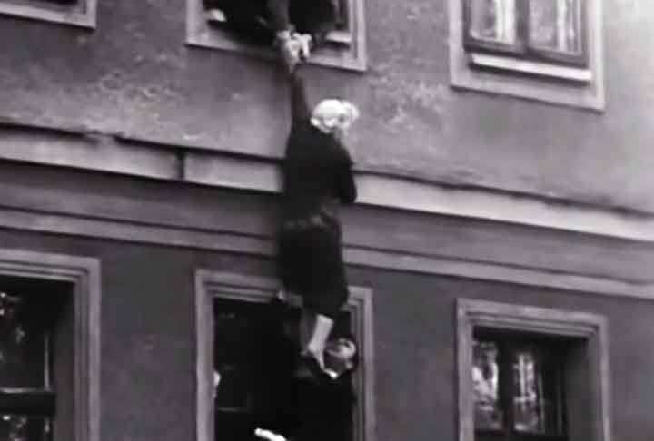 Estima-se que mais de 150 mil pessoas foram assassinadas quando tentavam fugir após o aumento da repressão na área por parte do governo socialista. 