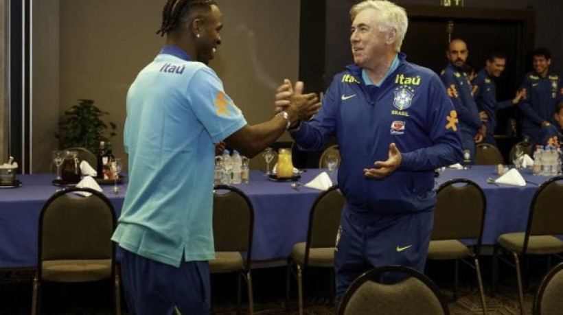 Italiano fará a primeira atividade no CT Joaquim Grava, do Corinthians, nesta segunda-feira (2), já com os 25 jogadores da lista de convocados