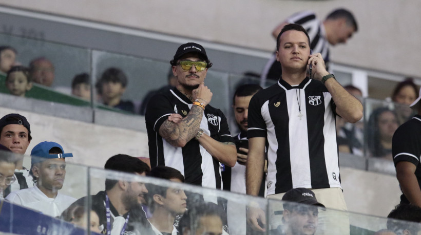 Vina, ex-meia do Ceará, assiste ao revés do Vovô para o Atlético-MG no Castelão