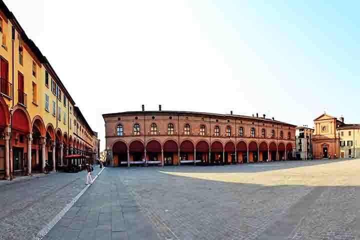 E, por fim, praças e caminhos que mantêm suas posições desde 1502.