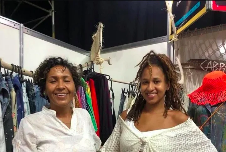 O projeto começou como brechó e se tornou fonte de autonomia financeira e conscientização ambiental.