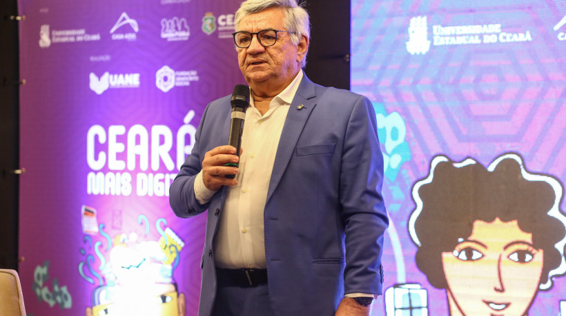 Secretário Alexandre Cialdini abriu o seminário em Fortaleza