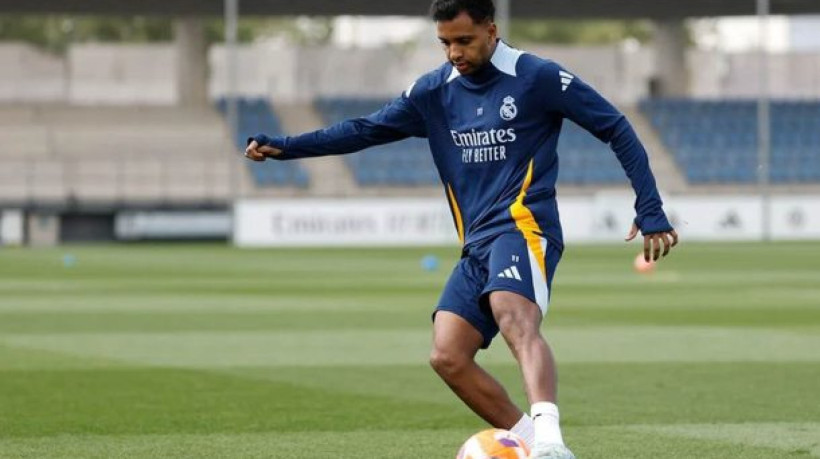 Atacante perdeu espaço no time espanhol e agora com novo comandante fará reunião e busca recuperar titularidade