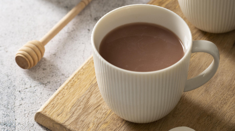 Veja como fazer chocolate quente cremoso