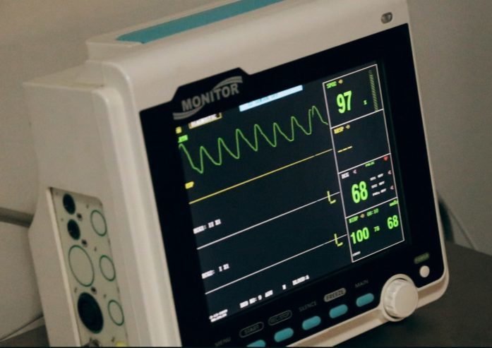 Em entrevista à imprensa australiana, um médico que participou do resgate disse que o marinheiro gozava de “sinais vitais normais”.