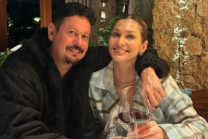 Atualmente, ela é casada com o empresário Marcos Araújo, conhecido por sua atuação no mercado sertanejo e fundador da empresa AudioMix. 