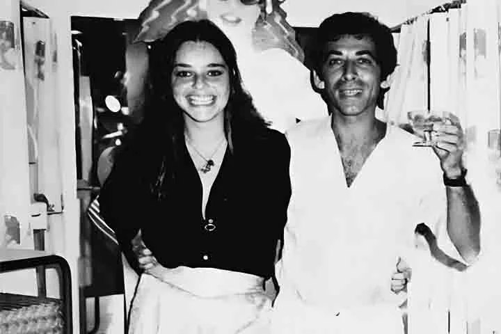 Pode ser que com essa postagem ela me ameace com processos e outras coisas. Estou pronto para os tribunais. Não gostaria que ela terminasse seus dias como as irmãs Batista e outros que se esquecem de si mesmo”, completou Paulinho Lima. 
