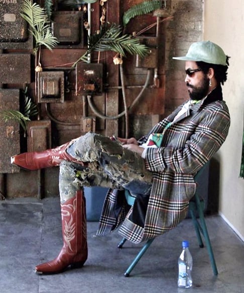 Ganhou reconhecimento a partir de 2010 e concorreu a prêmios Grammy. Considerado, além de músico, um grande letrista. Membro do grupo de Hip Hop Black Hippy. 