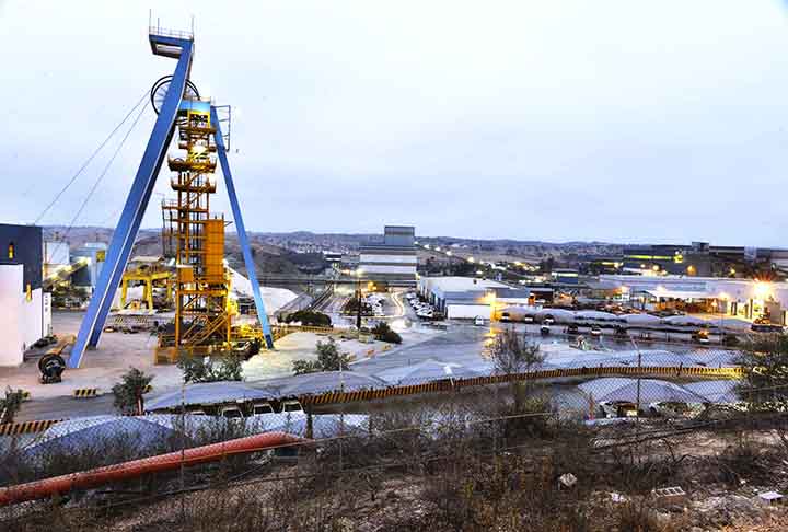 Neves-Corvo (Portugal): Situada no município de Castro Verde, no Baixo Alentejo, é uma das maiores minas em atividade na Europa e um dos mais importantes projetos de mineração do país.