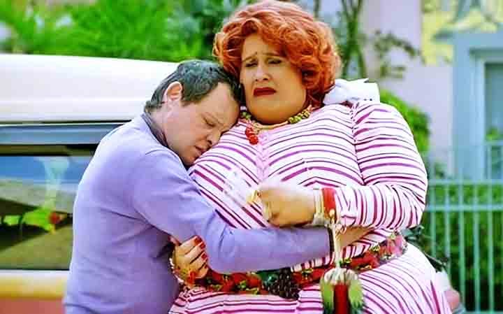 Interpretou um dos quatro filhos de Fernanda Montenegro na série Doce de Mãe, vencedora do Emmy Internacional. O consagrado ator também esteve no remake de Saramanbaia, na TV Globo, e em Big Jato, em nova parceria com o diretor Cláudio Assis.