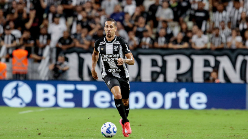 O lateral-esquerdo Nicolas ser&aacute; titular do Cear&aacute; contra o RB Bragantino