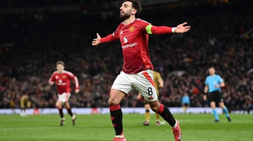 Capitão dos Red Devils, jogador português rejeita oferta que poderia triplicar seu salário para atuar no Al-Hilal, da Arábia Saudita