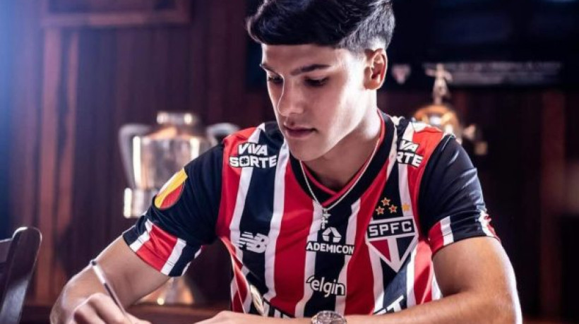 Nicolas Bosshardt estendeu seu vínculo com o Tricolor até 2029 após receber sondagens de clubes europeus 