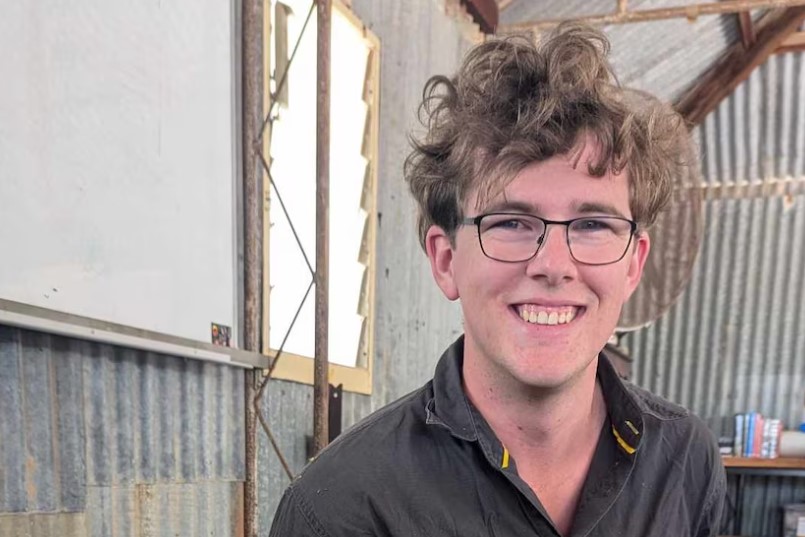 “Como alguém que vive e respira cobras, foi muito emocionante ver de perto esse evento tão curioso acontecer”, afirmou Kent.
