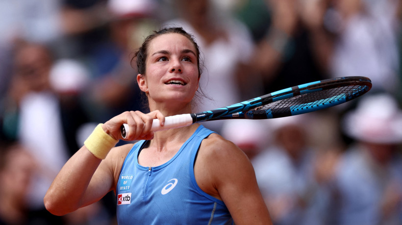 A francesa Loïs Boisson, número 361 do ranking, desafia Coco Gauff na semifinal após eliminar favoritas e virar sensação em Roland Garros