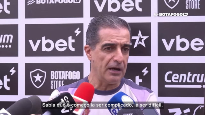 Renato Paiva pede 'regularidade' para Botafogo melhorar no Brasileirão