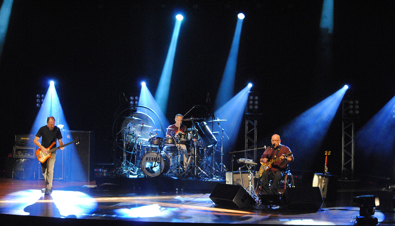 Uma das bandas mais importantes da história do rock nacional, Os Paralamas do Sucesso comemoraram os 40 anos de carreira com um show especial no Allianz Parque, em São Paulo, no dia 31/05. 
