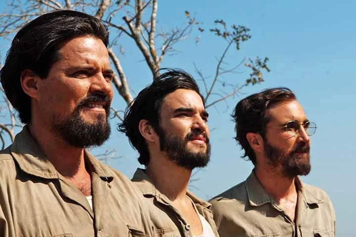 Apaixonado pelo cinema e pelo teatro, construiu uma filmografia respeitável com destaque para Bróder (2010), pelo qual venceu o prêmio de Melhor Ator no Festival de Gramado, e Xingu (2012), no papel de Leonardo Villas-Bôas (foto).