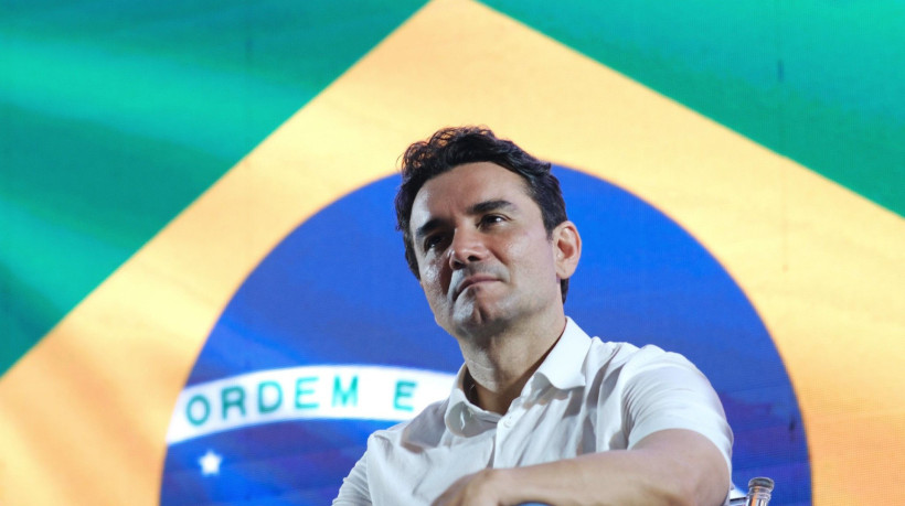 Ministro do Turismo Celso Sabino