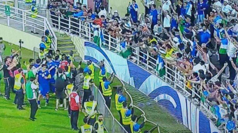 Empate, 0 a 0, fora de casa diante dos Emirados Árabes, que tem 7 brasileiros naturalizados, garante a vaga usbeque para o Mundial-2026