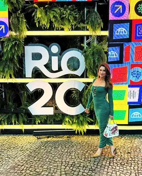 E é justamente essa mistura de talento, coragem e empatia que faz dela uma presença tão constante e querida nas casas dos brasileiros.