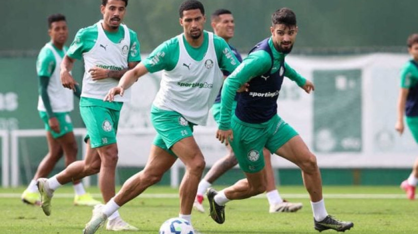 Alviverde viaja aos Estados Unidos, na segunda-feira (09) e estreia no Mundial contra o Porto, no dia 15