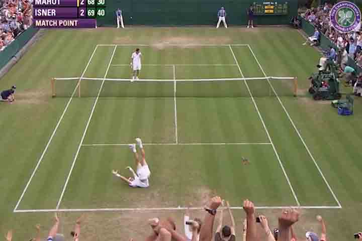 A partida quebrou outros sete recordes do tênis, destacando-se o de set mais longo da história (11 horas e cinco minutos) e maior número de pontos conquistados em um duelo (502 para Mahut). 
