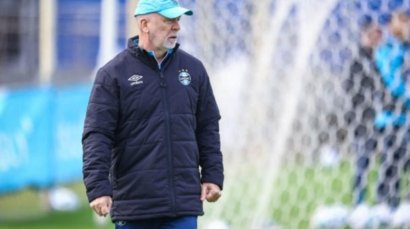 Imortal se mobilizará para melhorar o desempenho coletivo ofensivo, além de fechar com pelo menos um zagueiro e um volante