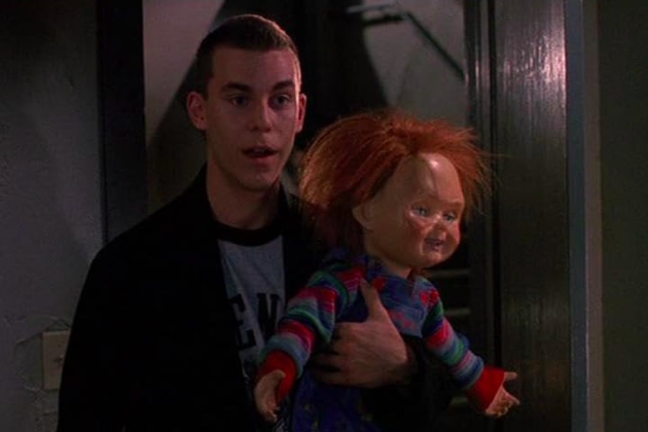 Brinquedo Assassino 3 (1991), Jack Bender – Mais velho, Andy precisa proteger o garoto Tyler e encontrar uma forma de acabar com o mal que ainda vive no boneco. 