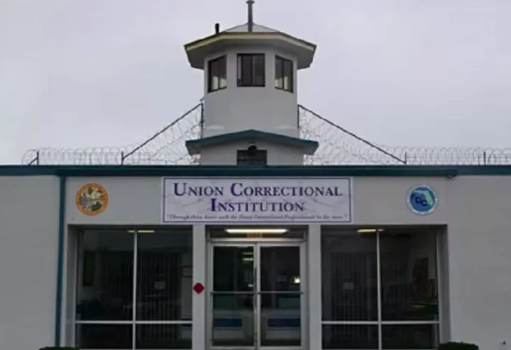 A transferência para a Instituição Correcional da União, local onde ficam os presos condenados à pena capital na Flórida, deve ocorrer em breve. No entanto, a data exata ainda não foi divulgada por motivos de segurança.