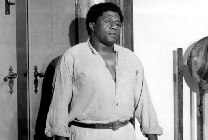 Fez vários testes até conseguir seu primeiro papel como João Corisco, na novela Jerônimo, o Herói do Sertão, exibida pela TV Tupi.