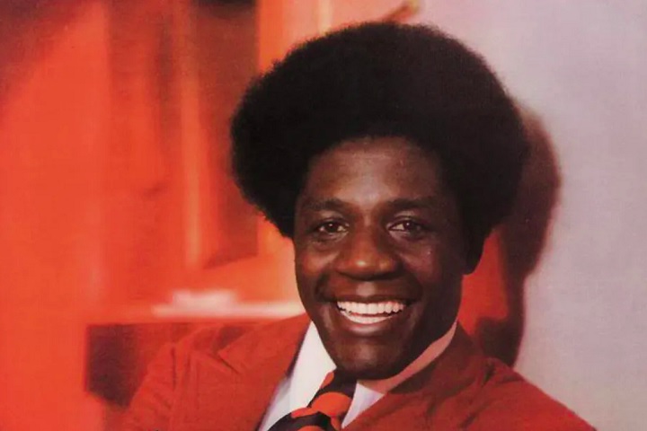 Filho de pai guianense e mãe brasileira, ele viveu com os pais até os 17 anos.