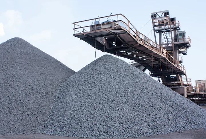 No setor de mineração, o Piauí tem mármore, amianto e ardósia, entre outros. Mas o principal é níquel. O estado tem a segunda maior jazida desse mineral no Brasil. 